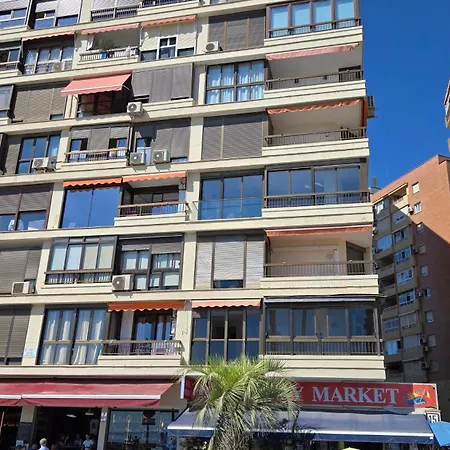 Premium Monthly Front By Del Parque Flats Μάλαγα